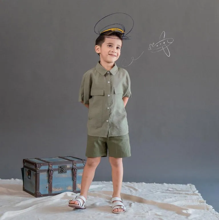 Bermuda Shorts, Moss