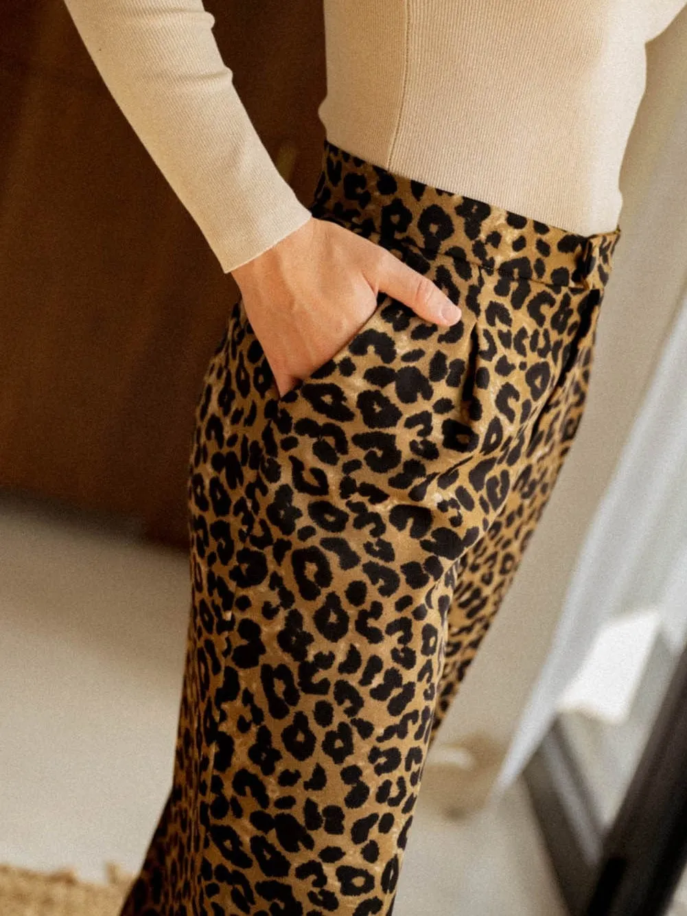 Casual Leopard Print Wide-Leg Pants