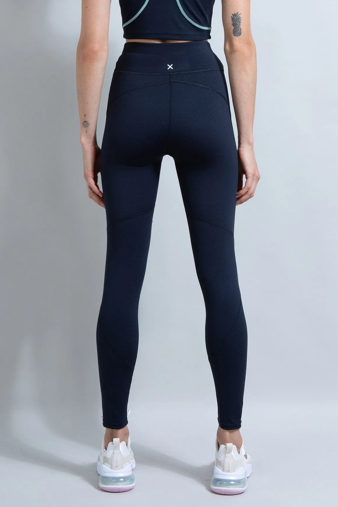 IN THE ZONE FULL LENGTH LEGGINGS BLACK