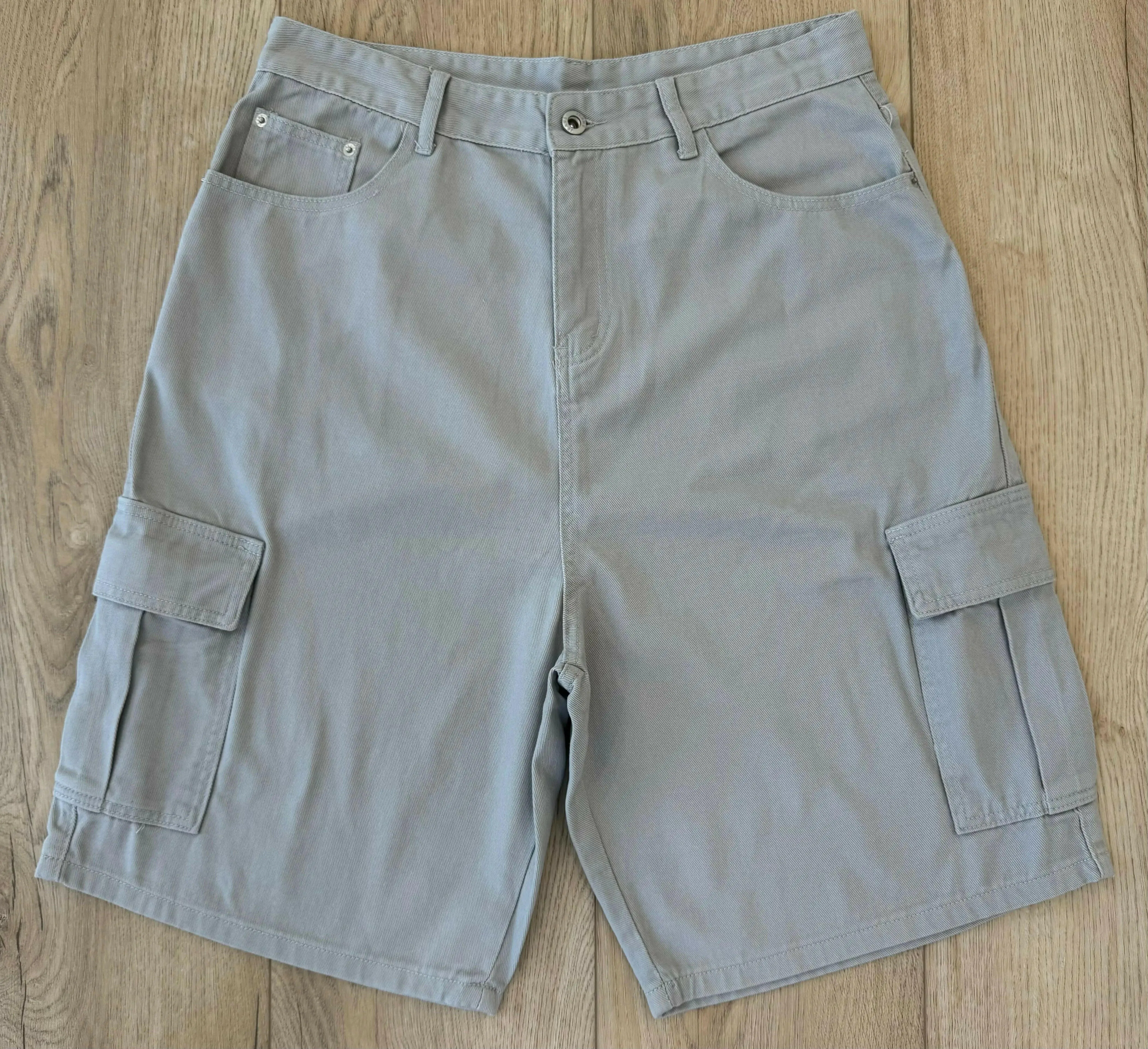 Light Gray Baggy Long Cargo Jorts