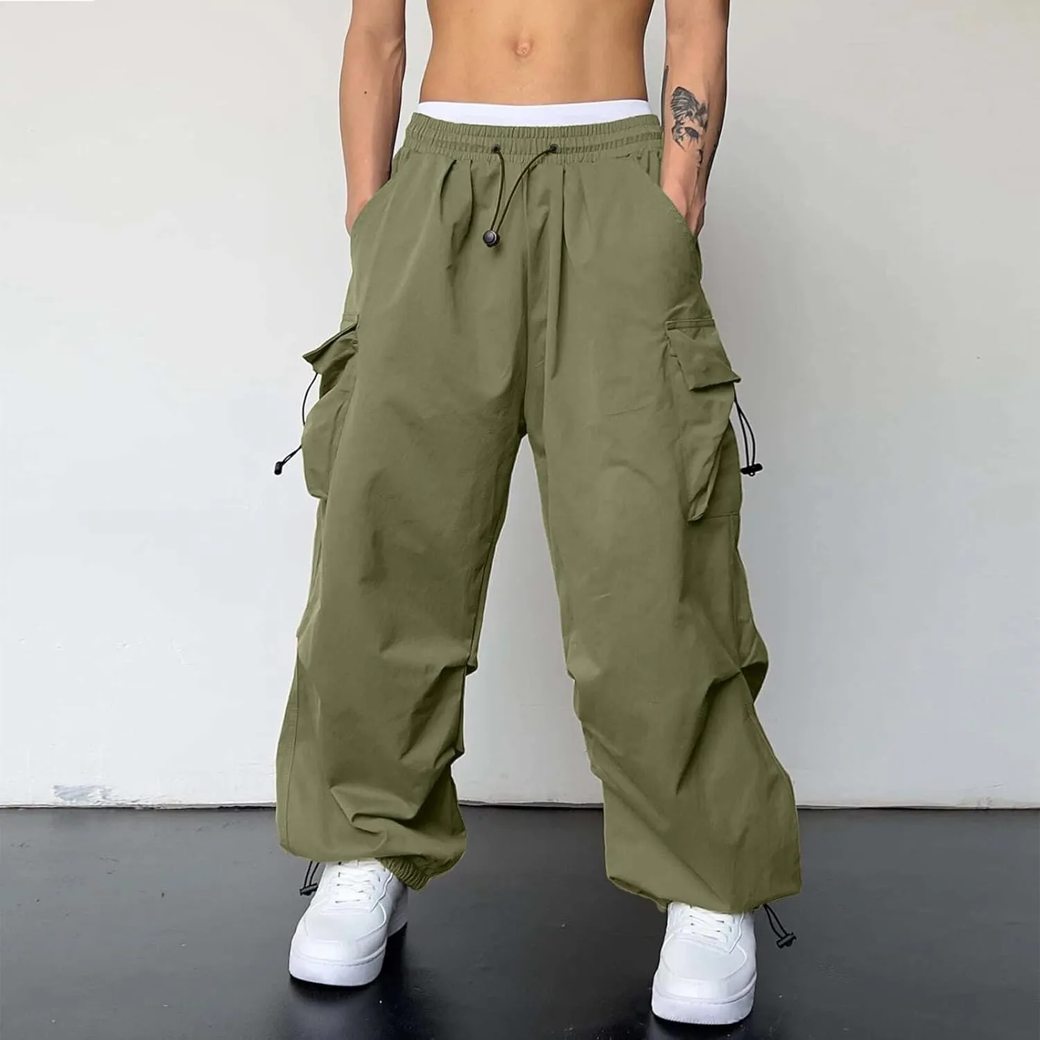 Men's Parachute Pants Loose Fit Y2K Sweatpants Casual Baggy Cargo Pant Y2K Hip Hop Streetwear Harem Pants with Pocket