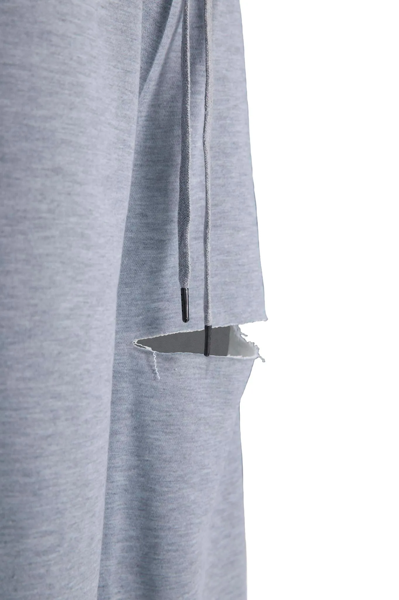 RIPPED SWEATPANTS