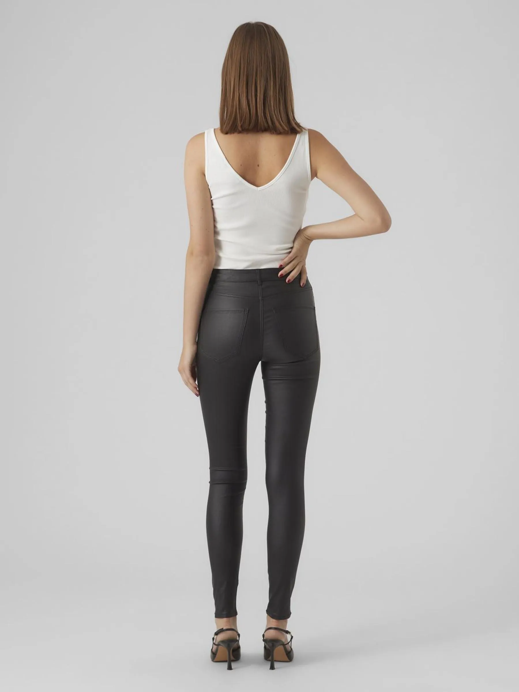 sophia High rise Skinny Coated Jean - Black