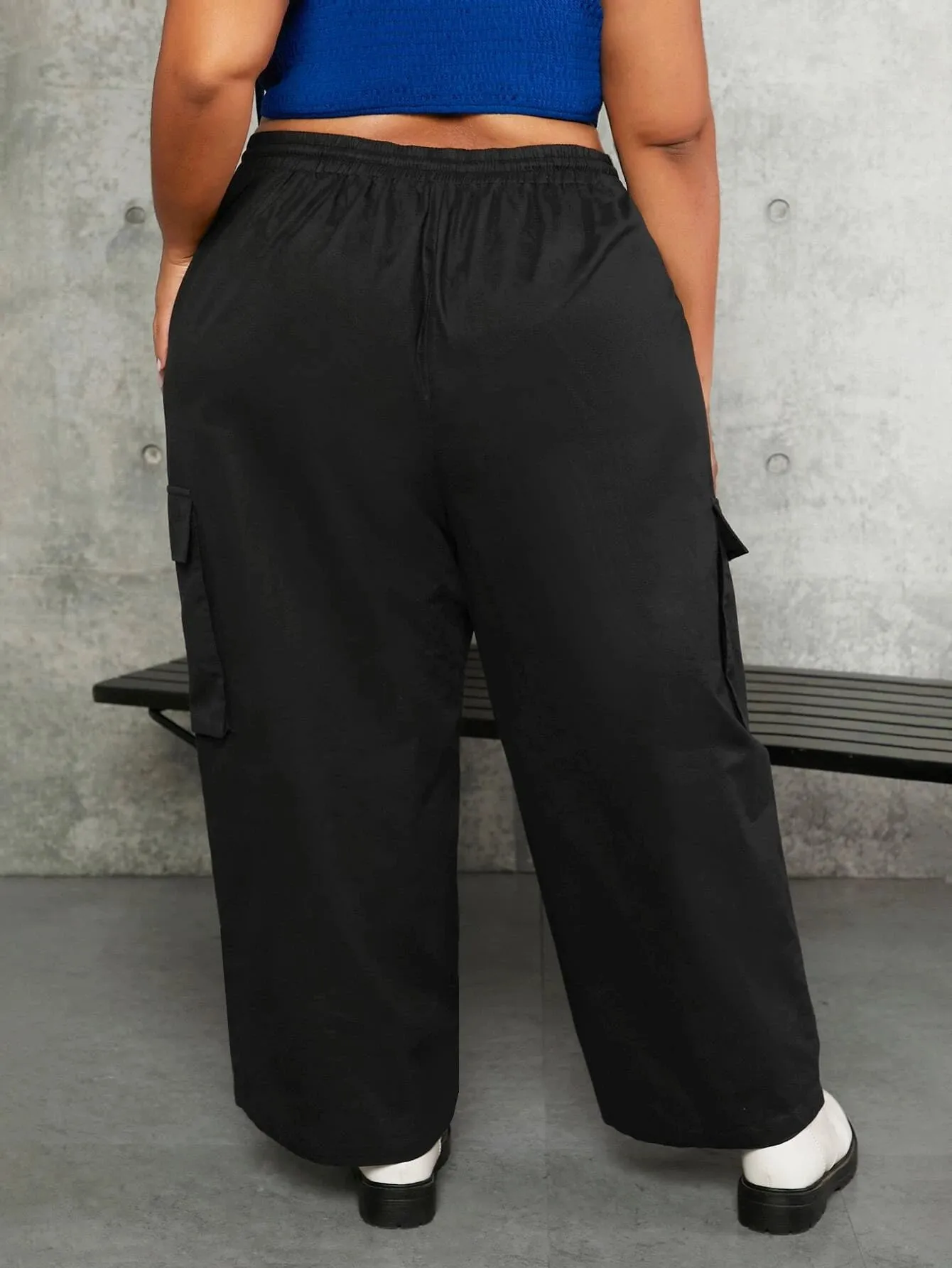 Utility Flap Pocket Cargo Pants With Drawstring