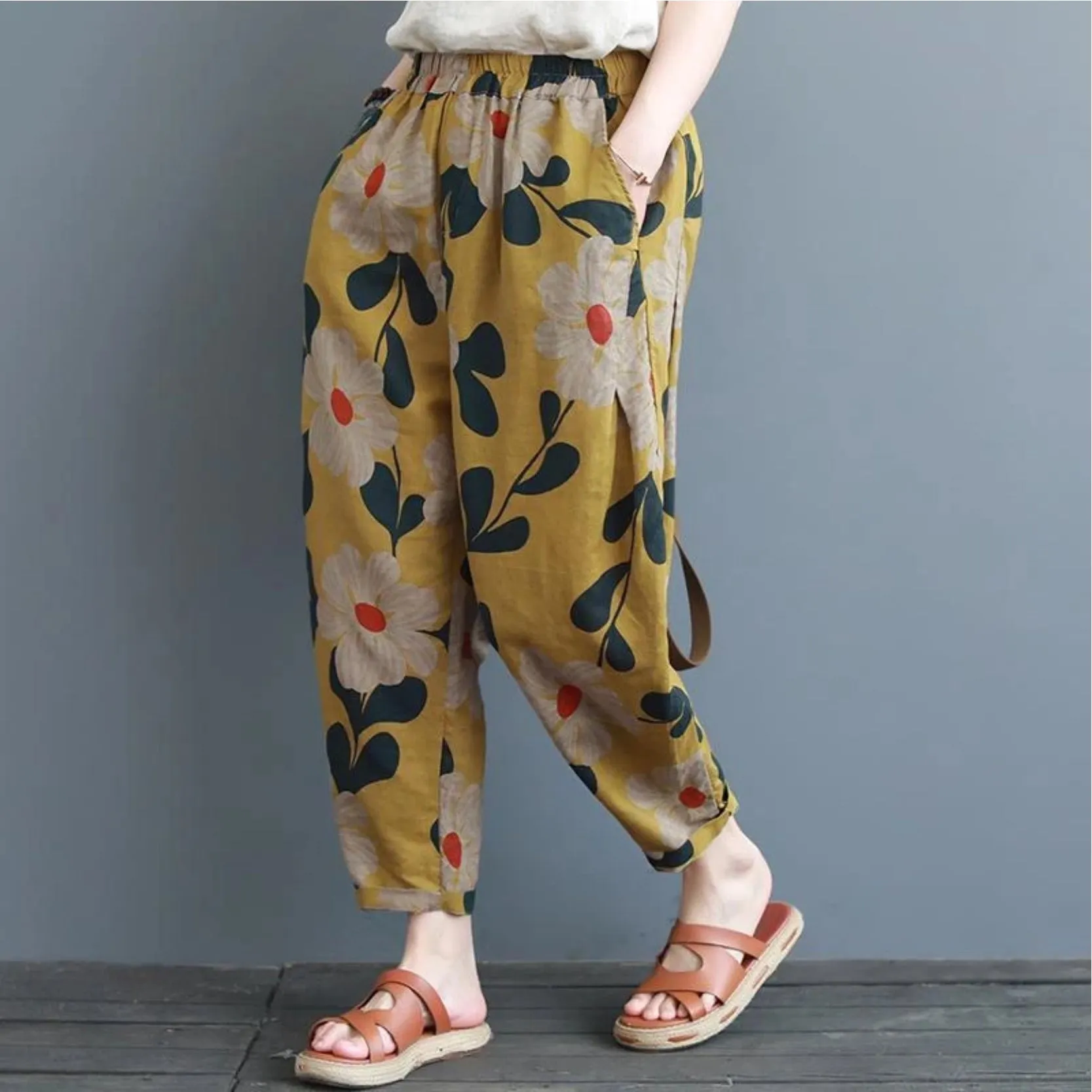Vintage Abstract Circlel & Yellow Floral Pajama Capri Combo Pack For Womens & Girls(Pack Of 2 Pcs)